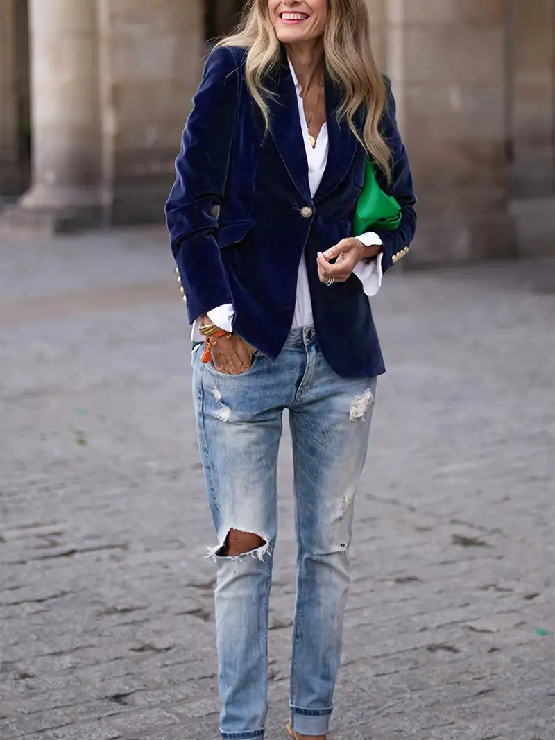 Women's Elegant Velvet Blazer | Belluvyn