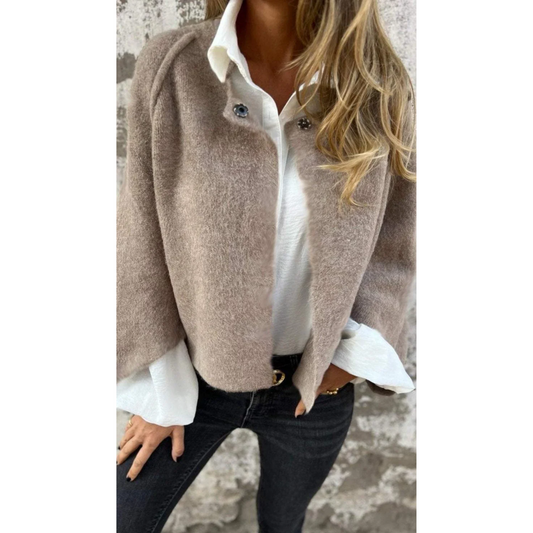 Women's Elegant Timeless Coat | Belluvyn