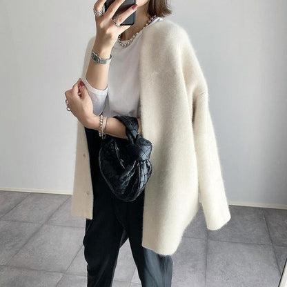 Women's Comfortable Cardigan | Belluvyn
