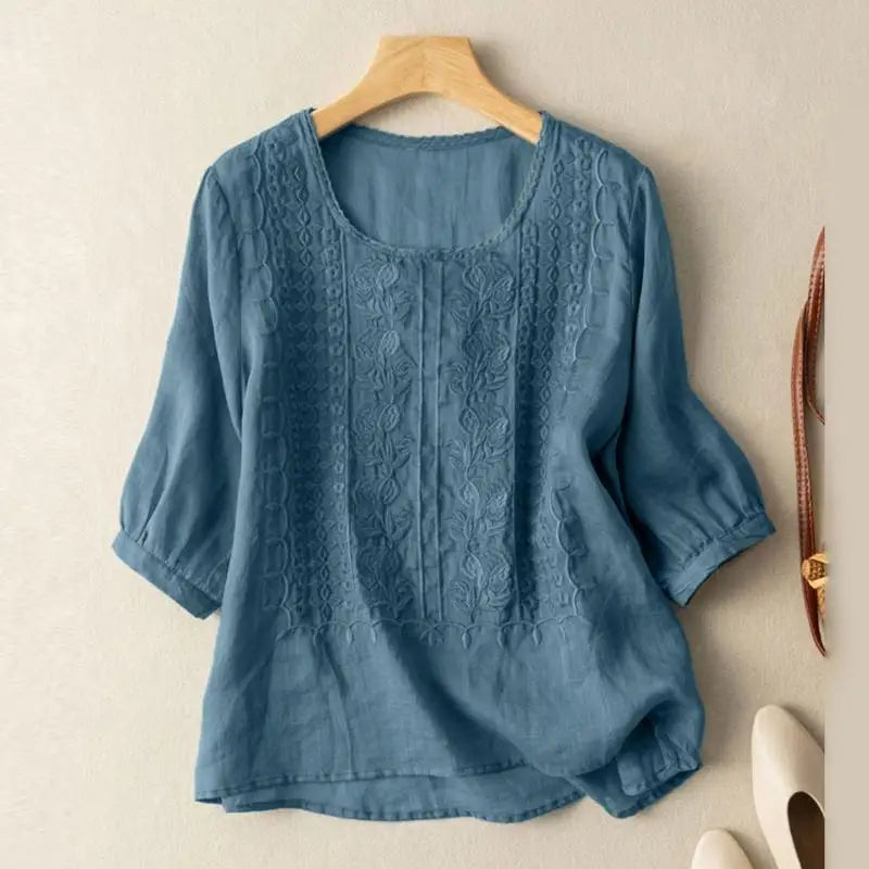 Women's Floral Relaxed Blouse | Belluvyn