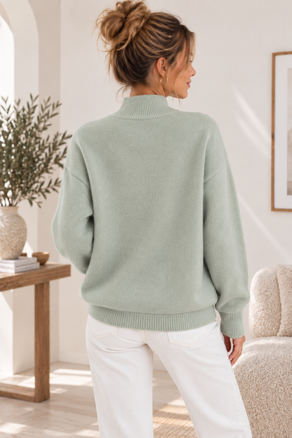 Women's Elegant Turtleneck Sweater | Belluvyn