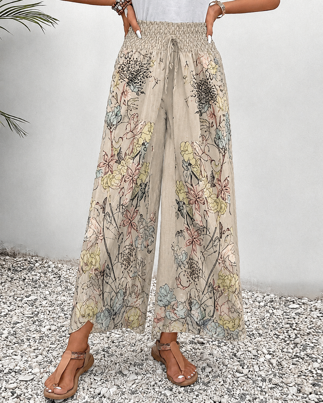 Women's Relaxed Wide Leg Trousers | Belluvyn