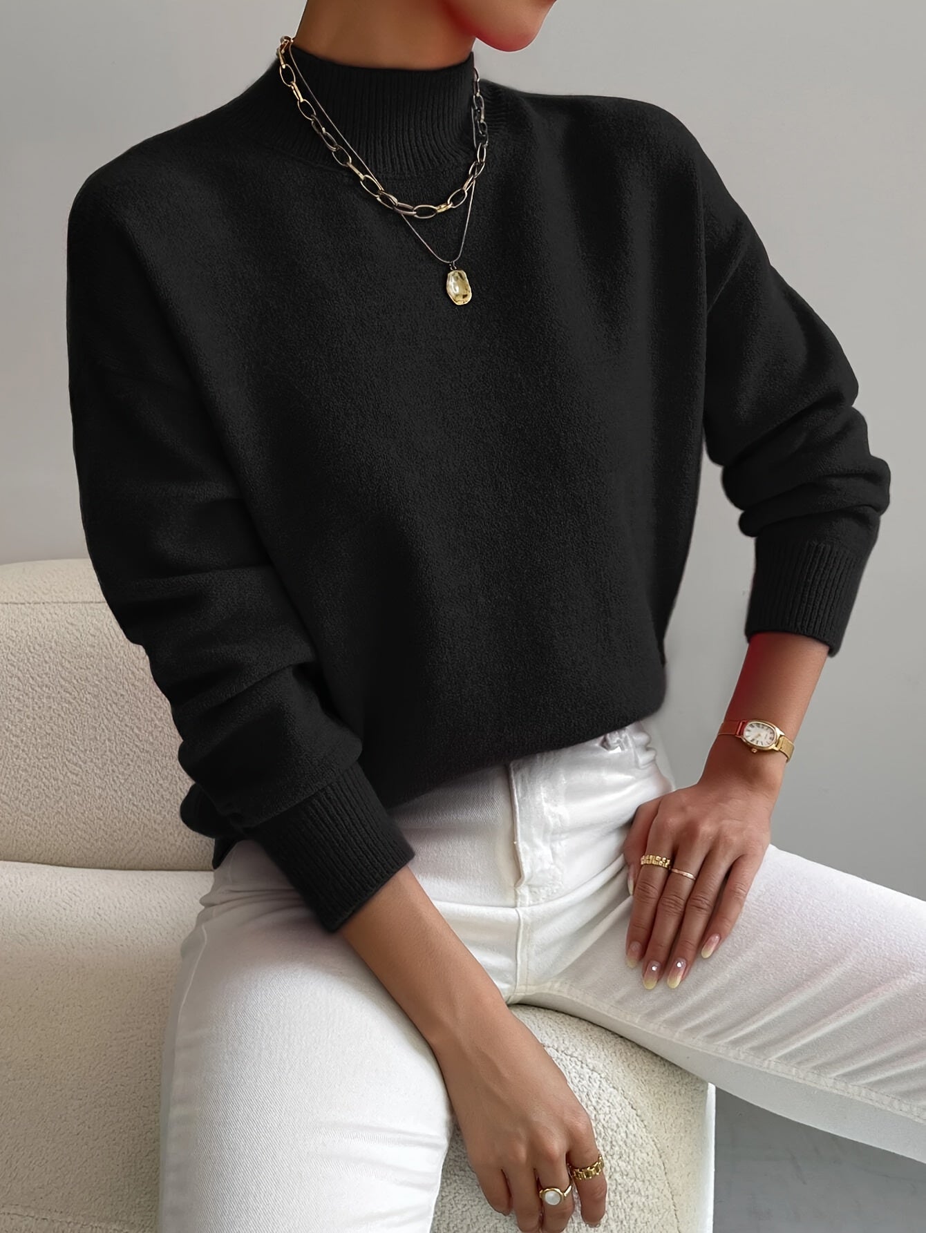 Women's Elegant Turtleneck Sweater | Belluvyn