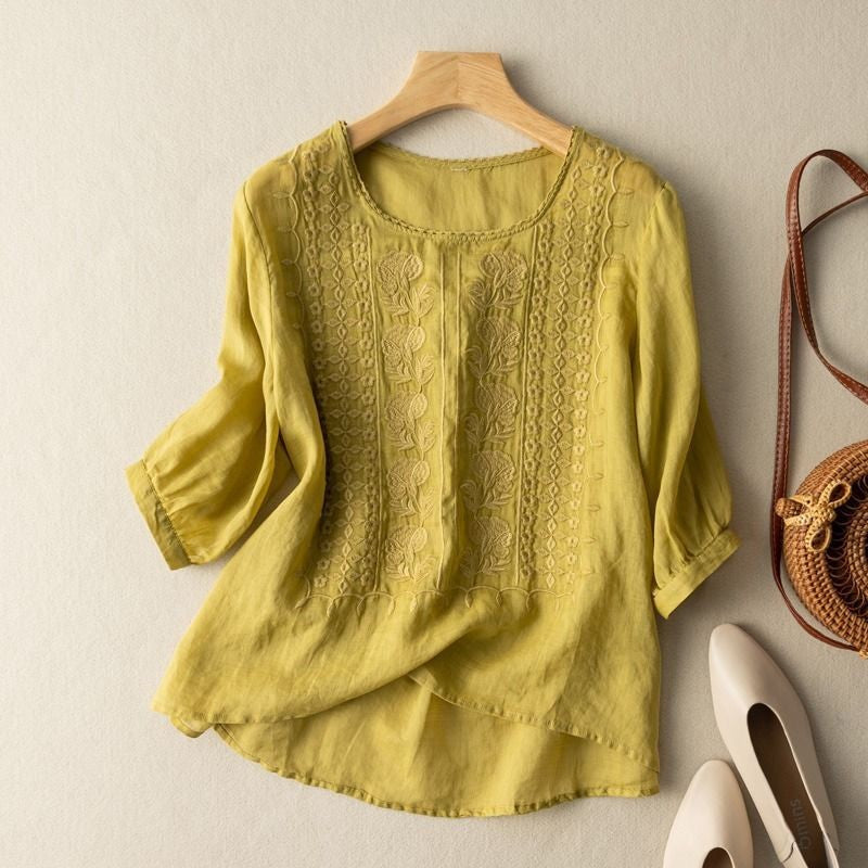 Women's Floral Relaxed Blouse | Belluvyn