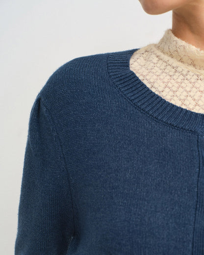 Women's Round Neck Slim Knit Cardigan | Belluvyn